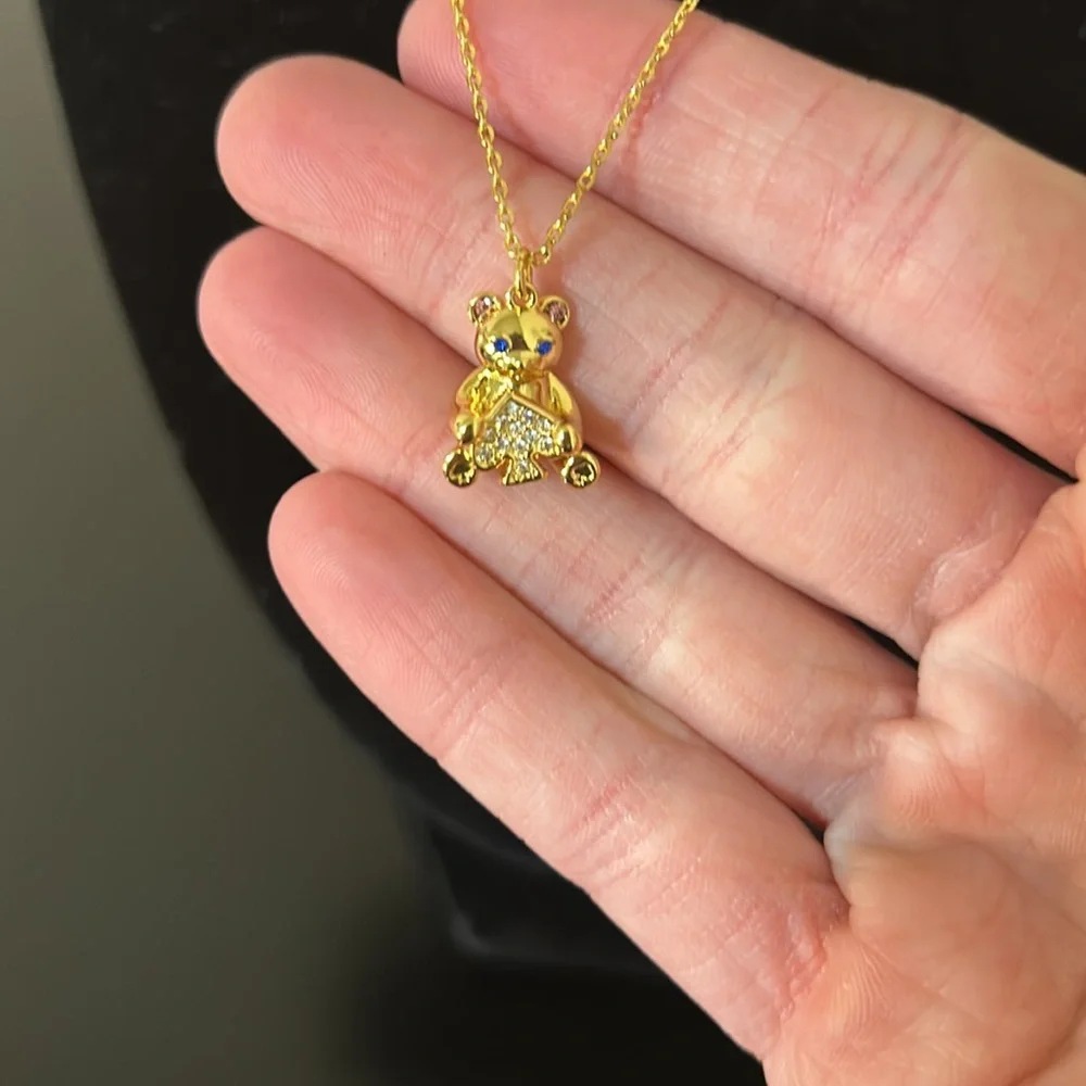 Kate Spade NWT Oh What Fun Spade Teddy Bear Pendant - Picture 5 of 8